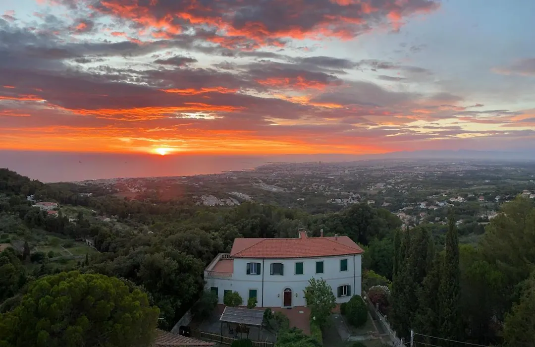 Room In Villa -Livorno - Montenero-1