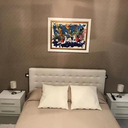 Ricci Home-3